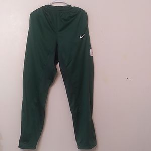 Nike pocketed basketball pants